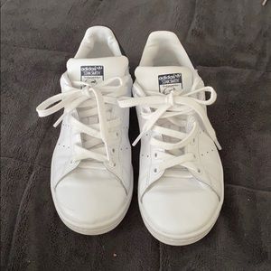 Adidas Stan Smith White/Navy Leather Sneakers Sz 6